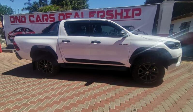 2022 Toyota Hilux 2.8GD-6 Double Cab 4×4 Legend Auto For Sale full