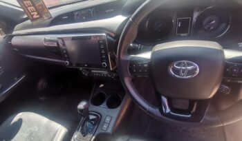 2022 Toyota Hilux 2.8GD-6 Double Cab 4×4 Legend Auto For Sale full