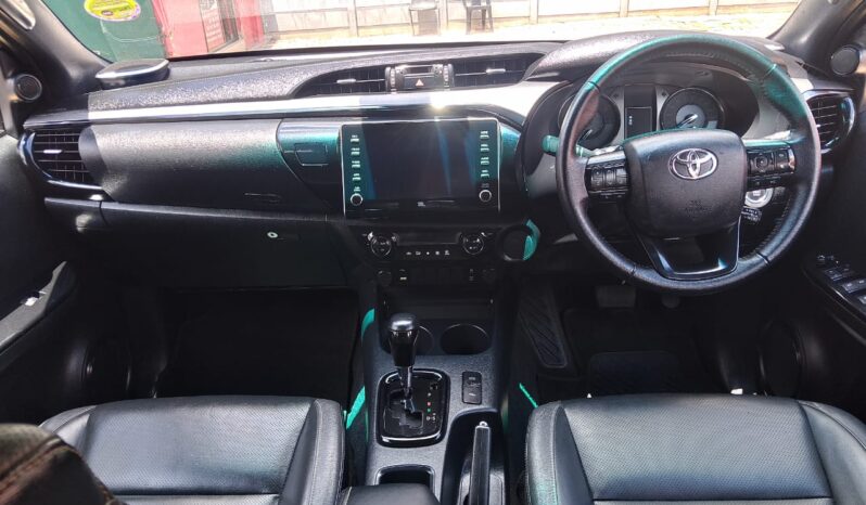 2023 TOYOTA HILUX 2.8 GD6 4X2 full
