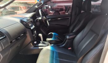 2021 ISUZU KB 300 4X4 full