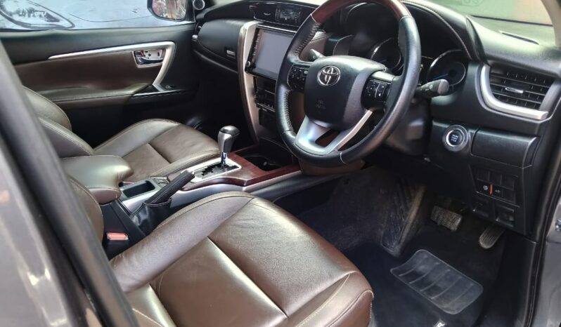 2019 TOYOTA FORTUNER FORTUNER 2.8GD-6 R/B A/T full