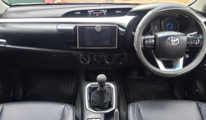 2016 Toyota Hilux GD-6  Extral Cab 4×4 2.8 full