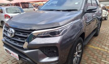 2019 TOYOTA FORTUNER FORTUNER 2.8GD-6 R/B A/T full