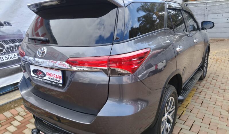 2019 TOYOTA FORTUNER FORTUNER 2.8GD-6 R/B A/T full