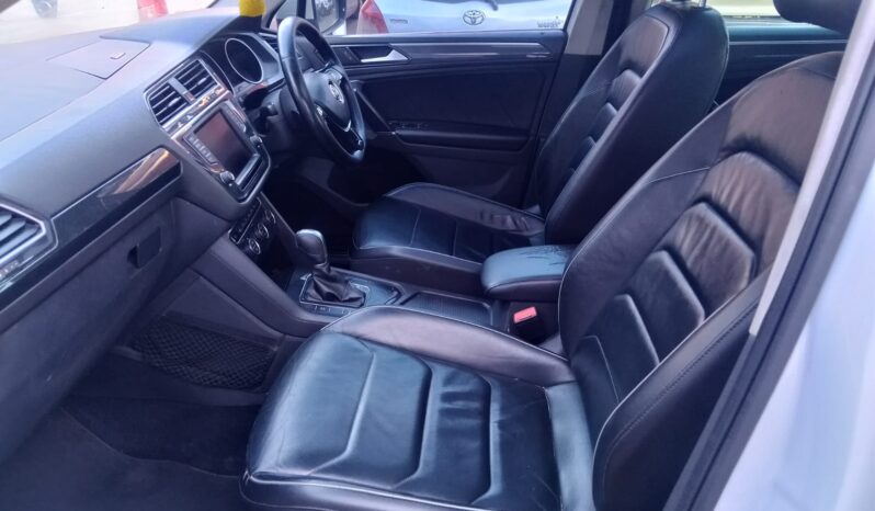 2016 VOLKSWAGEN TIGUAN  1.4 TSI B/MOT TREN-FUN DSG (118KW) full